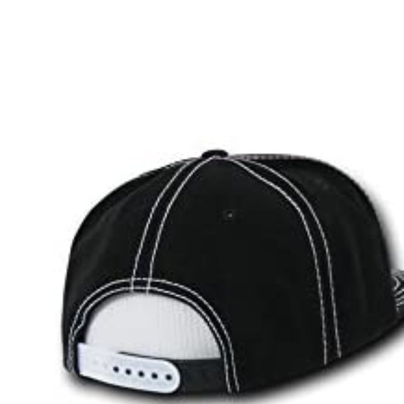 Knit back button baseball cap